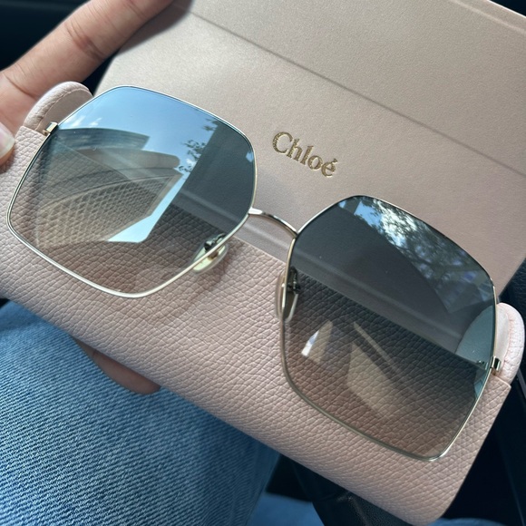 Chloe Sunglasses - Picture 3 of 3